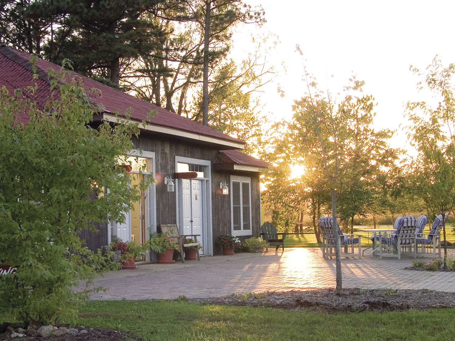 North Studio rentals with patio