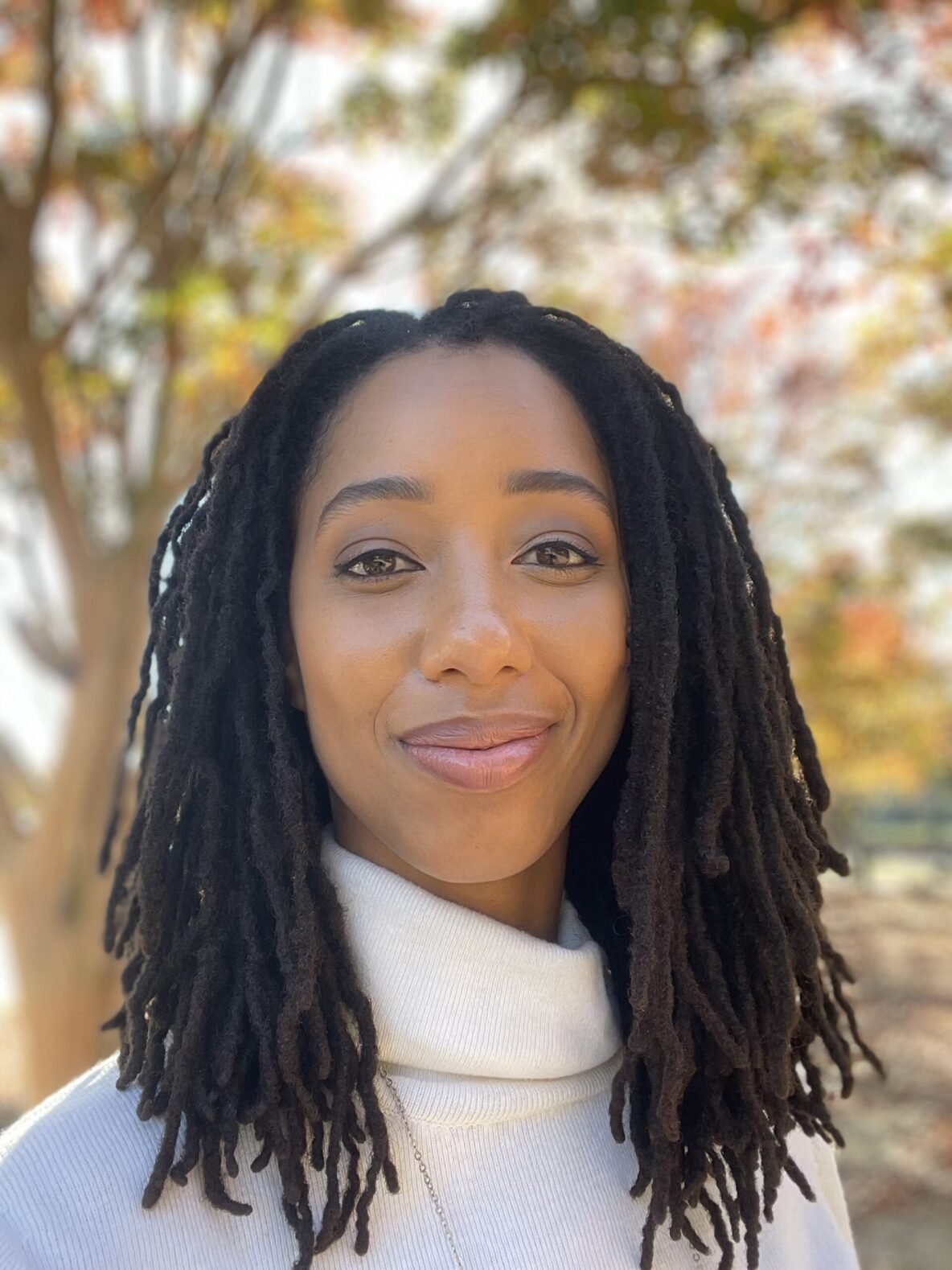 A.E. Wynter headshot