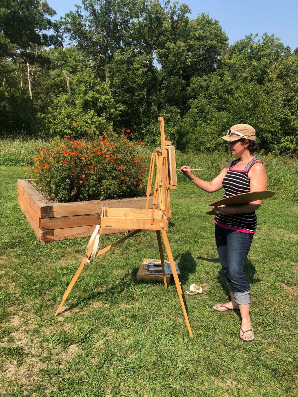 Photo of Laura Andrews painting
